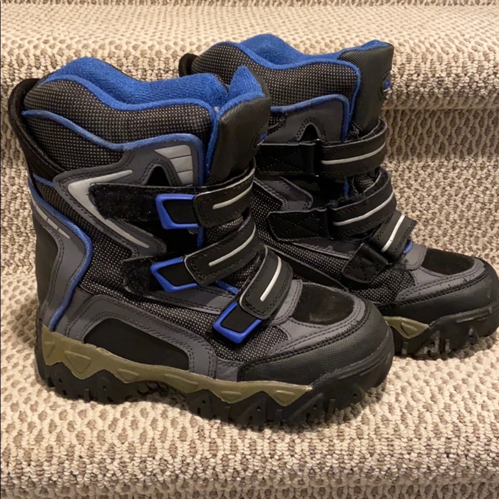 Winter boots